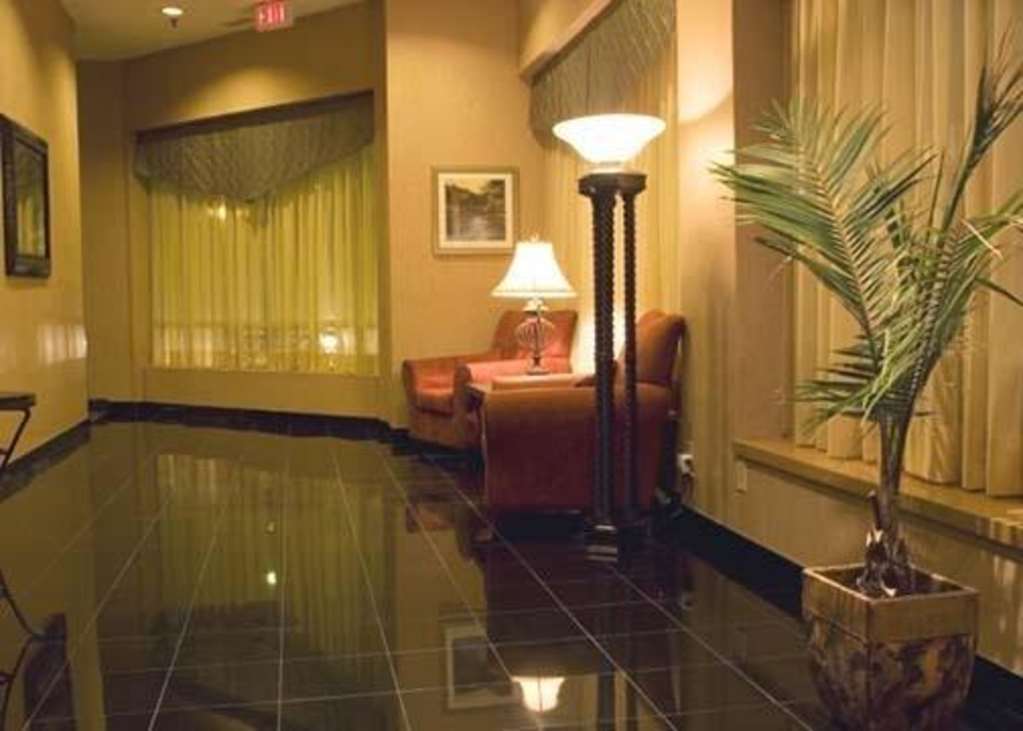 Four Points By Sheraton Toronto Airport East Interior photo