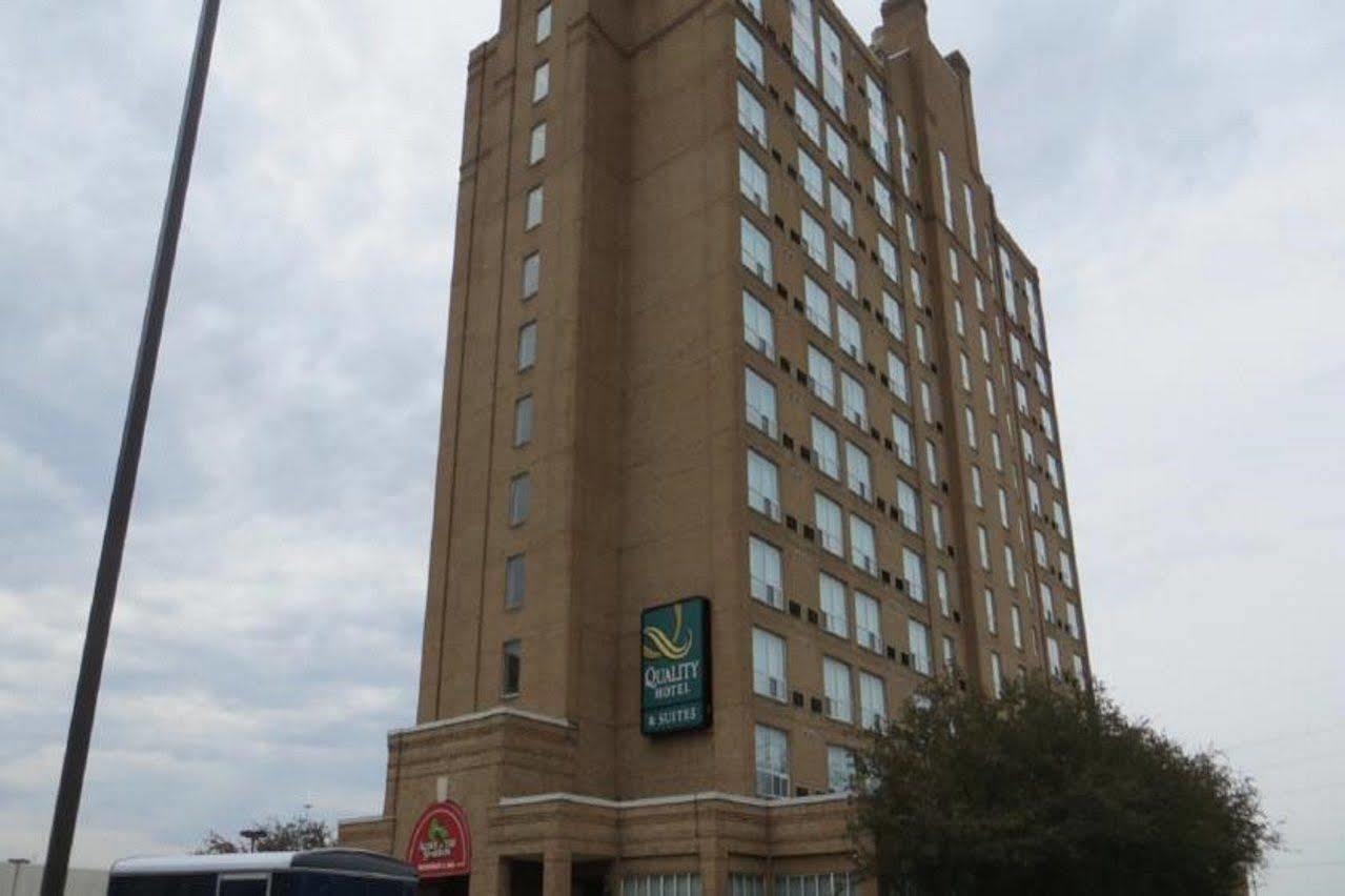 Four Points By Sheraton Toronto Airport East Exterior photo